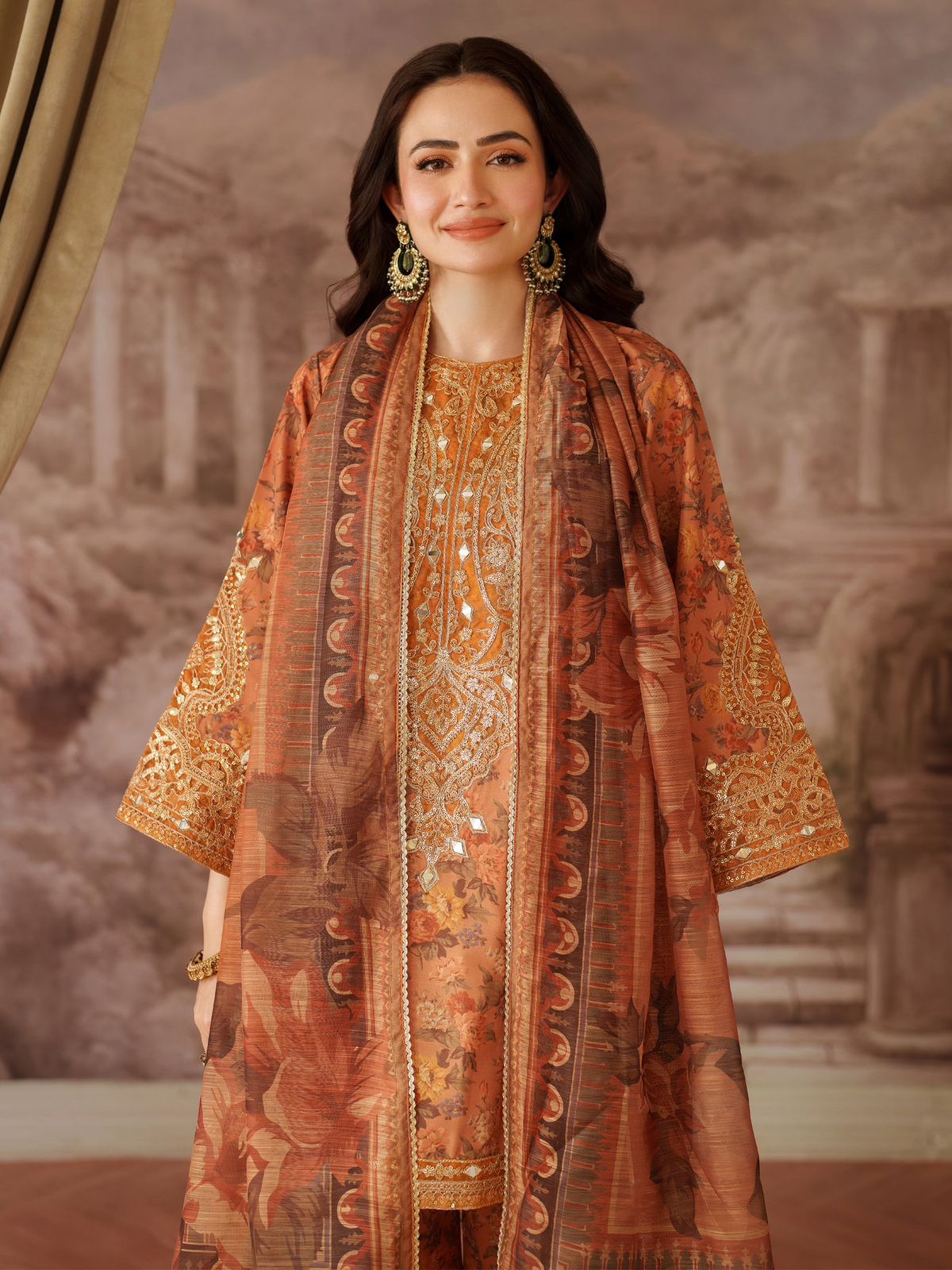 Mohagni Embroidery Lawn 3PC