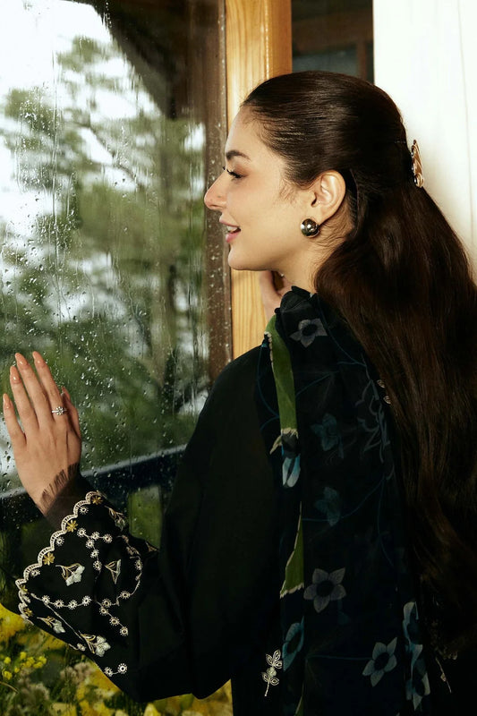 GHANI EMBROIDRED LAWN 3PC UNSTICHED